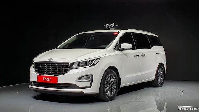 Kia Carnival 11-Seater Prestige 2019 года из Кореи