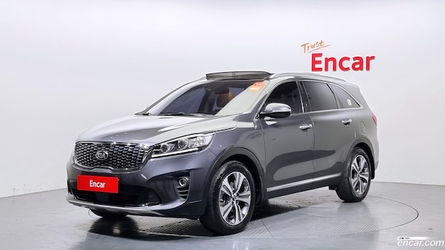 Kia Sorento Дизель 2.2 2WD 2019 года из Кореи