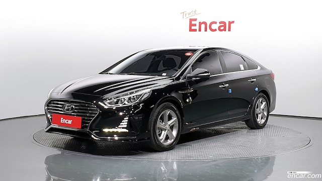 Hyundai Sonata 2.0 Modern 2019 года из Кореи
