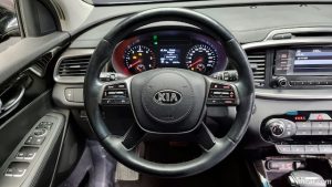 Kia Sorento Дизель 2.0 2WD 2019 года из Южной Кореи