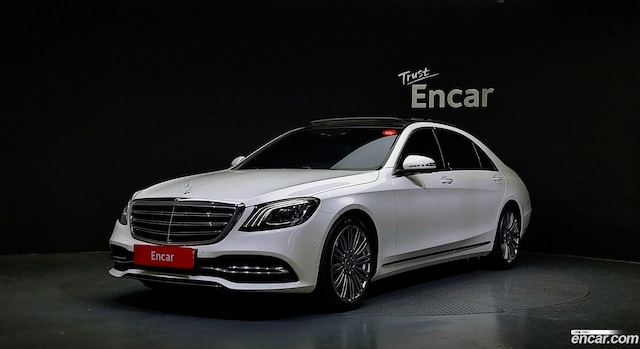 Mercedes-Benz S-Class S560L 4MATIC 2019 года из Кореи