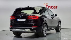 BMW X5 xDrive 30d xLine 2020 года из Южной Кореи