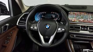 BMW X5 xDrive 30d xLine 2020 года из Южной Кореи