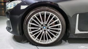BMW 7-Series 740Ld xDrive Design Pure Excellence 2020 года из Южной Кореи