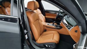 BMW 7-Series 740Ld xDrive Design Pure Excellence 2020 года из Южной Кореи