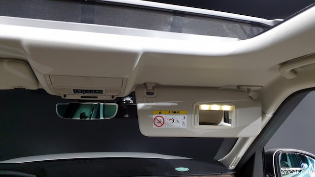 32484222_018.jpg Land Rover Discovery 3.0 SD6 HSE 2019 года из Южной Кореи