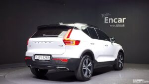 Volvo XC40 T4 R-디자인 2020 года из Южной Кореи