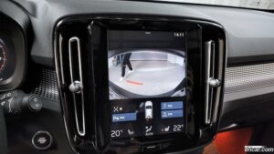 Volvo XC40 T4 R-디자인 2020 года из Южной Кореи