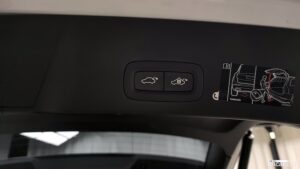 Volvo XC40 T4 R-디자인 2020 года из Южной Кореи