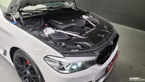 BMW 5-Series 520i Luxury 2019 года из Южной Кореи