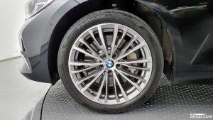 BMW 3-Series 330i Luxury 2020 года из Южной Кореи