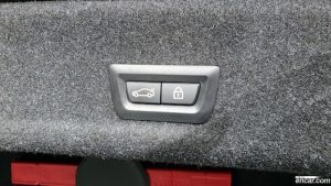 BMW 3-Series 330i Luxury 2020 года из Южной Кореи