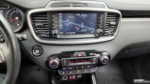Kia Sorento Дизель 2.0 2WD 2019 года из Южной Кореи