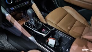 Renault-Korea(Samsung) QM6 2.0 GDe RE Signature 2WD 2022 года из Южной Кореи