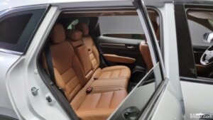 Renault-Korea(Samsung) QM6 2.0 GDe RE Signature 2WD 2022 года из Южной Кореи