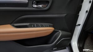 Renault-Korea(Samsung) QM6 2.0 GDe RE Signature 2WD 2022 года из Южной Кореи