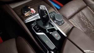 BMW 5-Series 530i Luxury Plus 2020 года из Южной Кореи