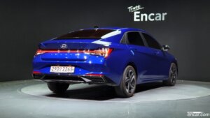 Hyundai AVANTE 1.6 2021 года из Южной Кореи