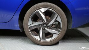 Hyundai AVANTE 1.6 2021 года из Южной Кореи