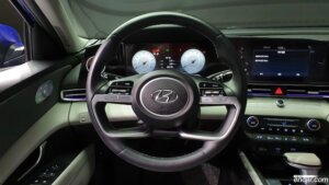 Hyundai AVANTE 1.6 2021 года из Южной Кореи