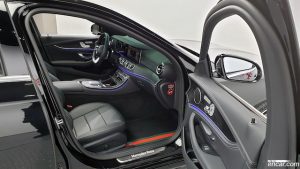 Mercedes-Benz E-Class E220d 4MATIC AMG Line 2021 года из Южной Кореи