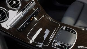 Mercedes-Benz GLC-Class GLC300 4MATIC 2020 года из Южной Кореи