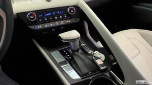 Hyundai AVANTE 1.6 2021 года из Южной Кореи