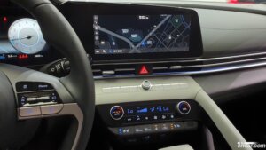Hyundai AVANTE 1.6 2021 года из Южной Кореи