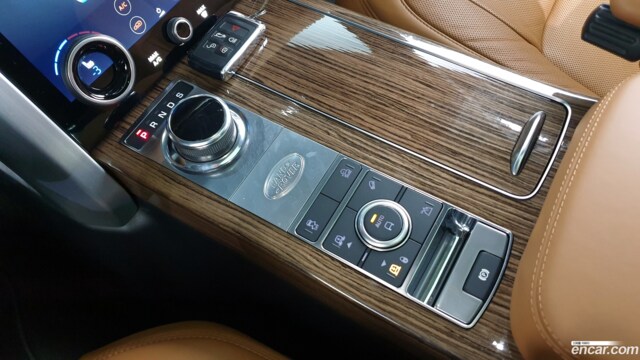 32573119_009.jpg Land Rover Range Rover 4.4 SDV8 Vogue SE Дизель 2019 года из Южной Кореи