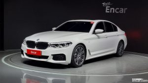 BMW 5-Series 520d M Sport Plus 2020 года из Южной Кореи