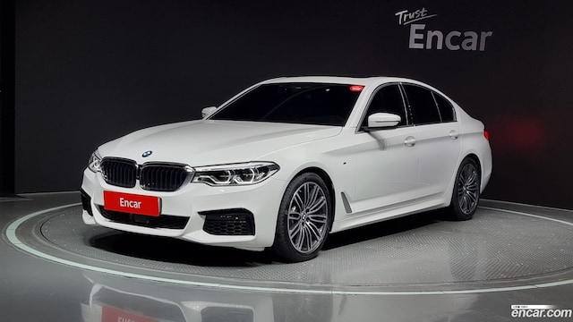 BMW 5-Series 520d M Sport Plus 2020 года из Кореи