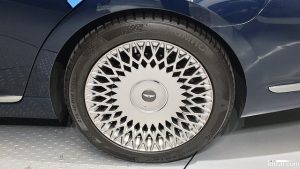 Genesis G90 3.8 AWD 2019 года из Южной Кореи