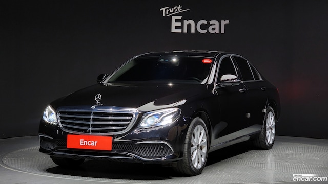 Mercedes-Benz E-Class E300 Exclusive 2019 года из Кореи