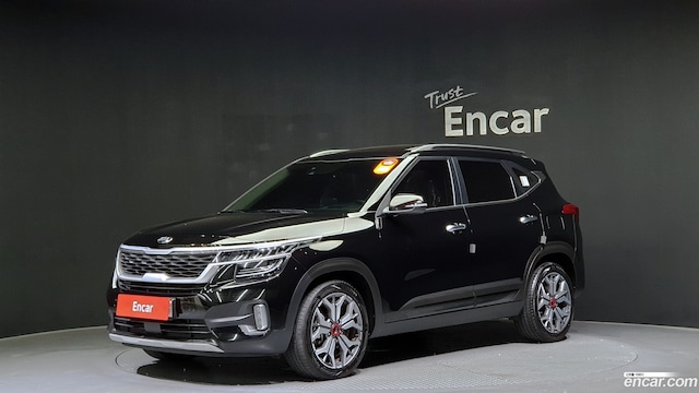 Kia Seltos Дизель 1.6 4WD 2020 года из Кореи