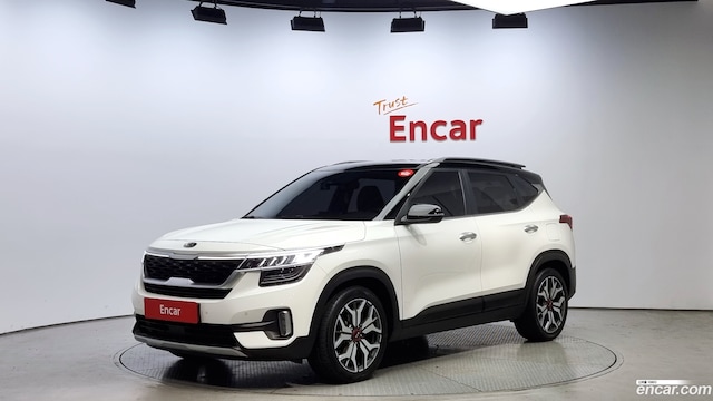 Kia Seltos Дизель 1.6 2WD 2020 года из Кореи