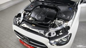 Mercedes-Benz E-Class E220d 4MATIC AMG Line 2021 года из Южной Кореи