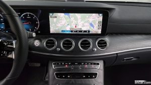 Mercedes-Benz E-Class E220d 4MATIC AMG Line 2021 года из Южной Кореи