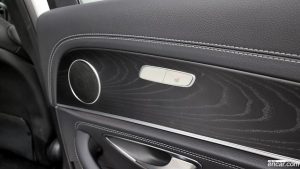 Mercedes-Benz E-Class E220d 4MATIC AMG Line 2021 года из Южной Кореи