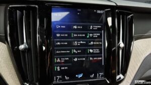 Volvo XC60 D5 Inscription 2020 года из Южной Кореи