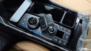 Kia Sorento Дизель 2.2 2WD 2022 года из Южной Кореи