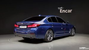 BMW 5-Series 520i M Sport 2021 года из Южной Кореи