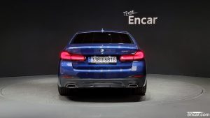 BMW 5-Series 520i M Sport 2021 года из Южной Кореи