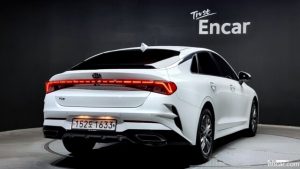 Kia K5 2.0 2021 года из Южной Кореи