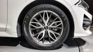 Kia K5 2.0 2021 года из Южной Кореи