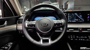 Kia K5 2.0 2021 года из Южной Кореи