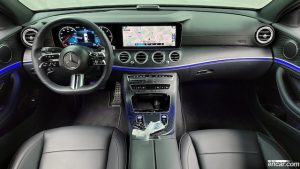 Mercedes-Benz E-Class E220d 4MATIC AMG Line 2021 года из Южной Кореи