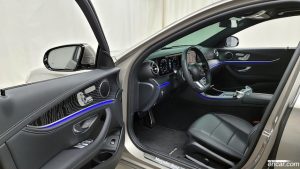 Mercedes-Benz E-Class E220d 4MATIC AMG Line 2021 года из Южной Кореи