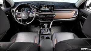 Kia Seltos Бензин 1.6 Turbo 2WD 2020 года из Южной Кореи