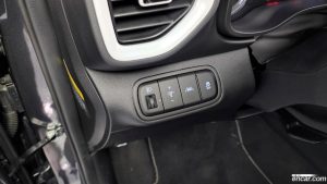 Hyundai Venue 1.6 Flux 2020 года из Южной Кореи