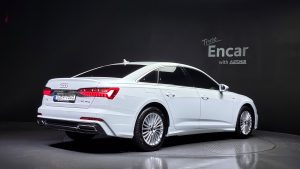 Audi A6 45 TFSI Premium 2021 года из Южной Кореи